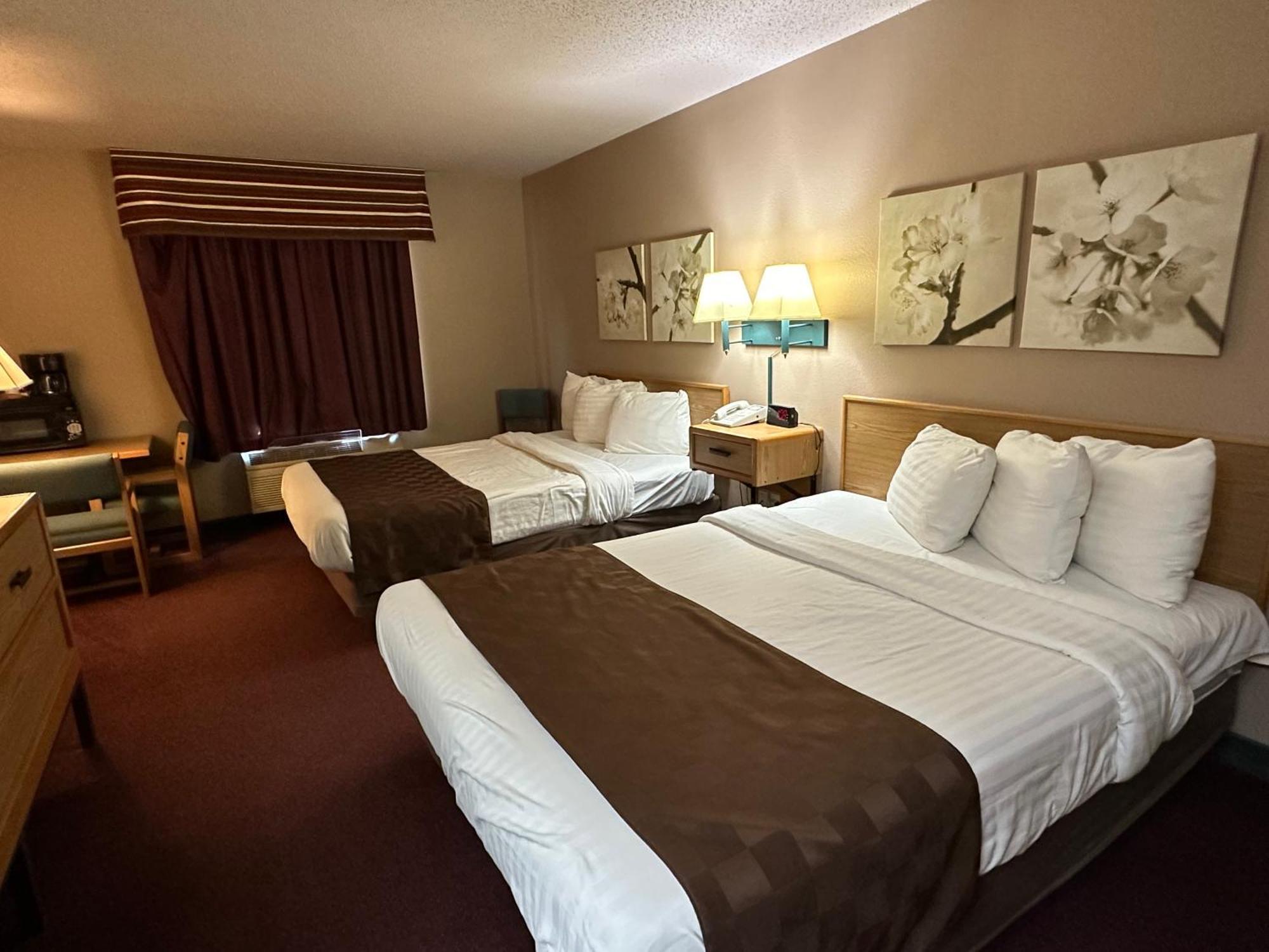 De Smet Super Deluxe Inn & Suites Exterior photo