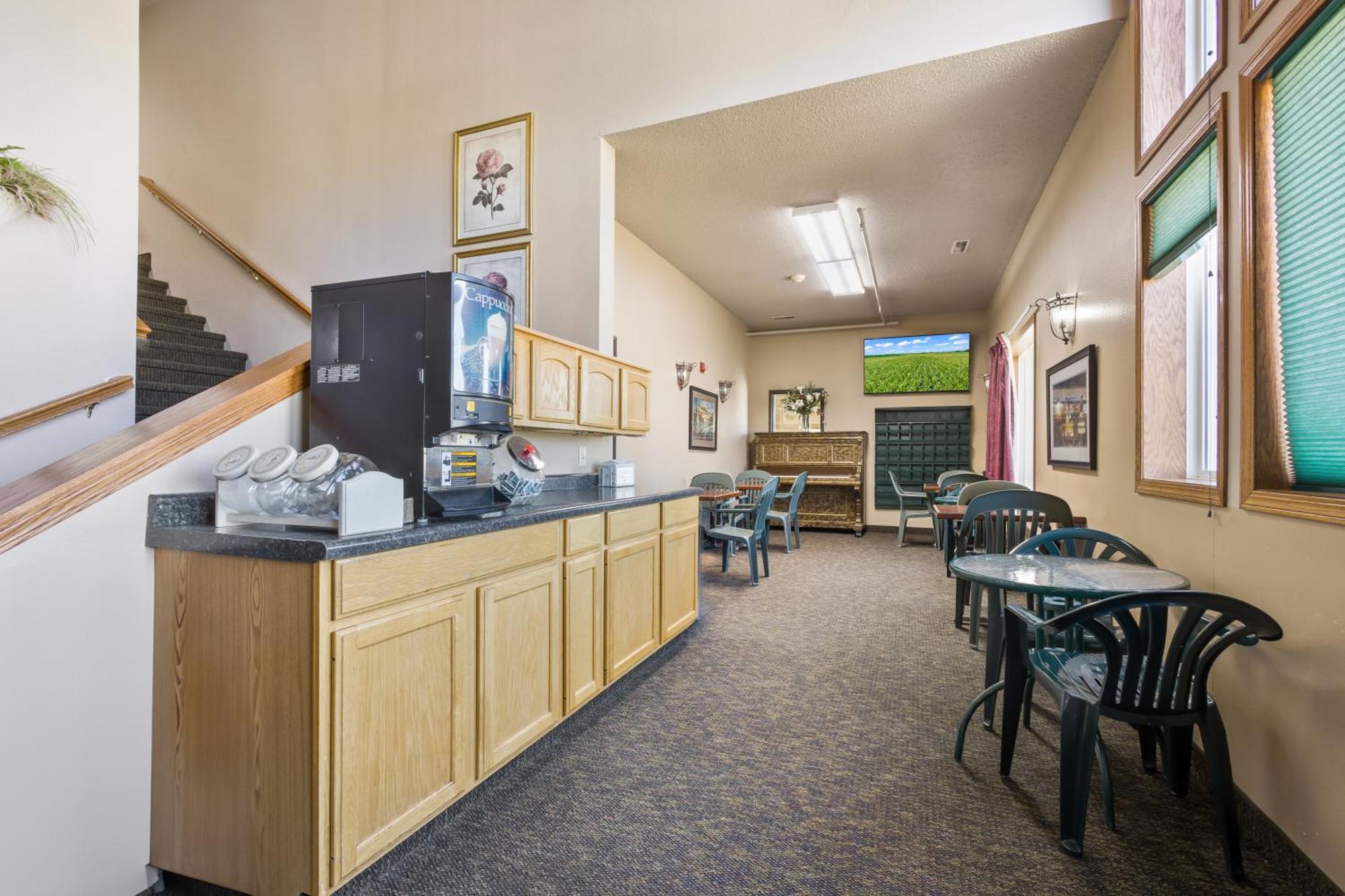 De Smet Super Deluxe Inn & Suites Exterior photo